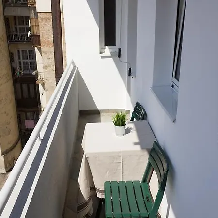 Tesla Appartamento Belgrado